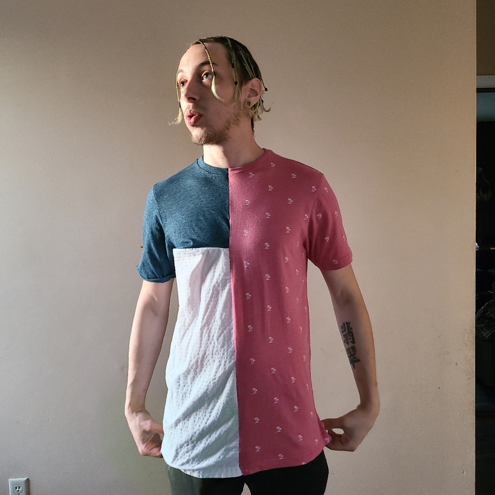 Tri-color palm tree shirt